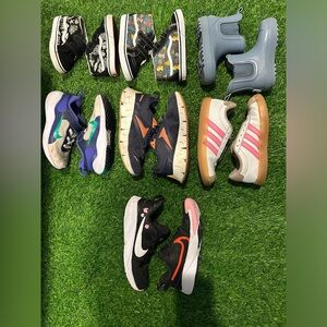 Kids & Youth Shoes Bundle (5 Pairs) – Play Shoes / Backups – Nike, Vans, Adidas